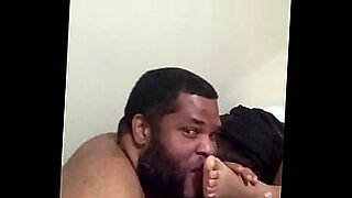 pussy licking n boobs sucking by man video