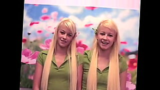 anastasia christ and julie silver look almost like twins anal expedition