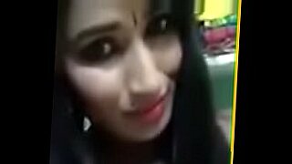 desi aunty hot kissing