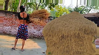 punjabi girls and boy boobs milk feeding in jungle
