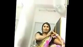 indian wife washing cloths boob show video downlod