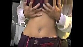 pakistani sindhi karachi aunty nude river bath