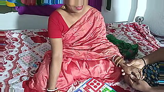 bhabhi ki chudai bhojpuri mein saree wali behan ke aunty