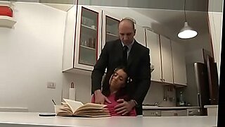 girl forced by therapist