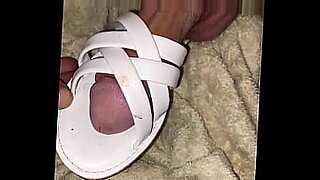girls foot fetish flip flops and sandals