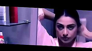 actress actress hansika motwani leaked bathroom video mms