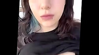 beata teen eat huge cock