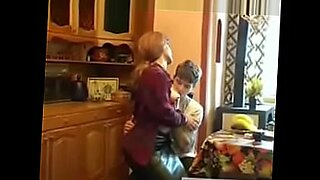 tia coje con sobrino