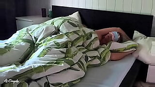 tubepatrol tgah tidur di rogol dalam bilik