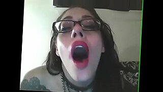 bbw sucking plumper gets roughly penetrated