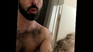 bear getting his hairy body massaged by massagevictim