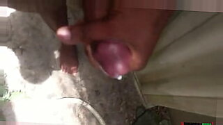 mallu house cheated by salesman hot in saree videos