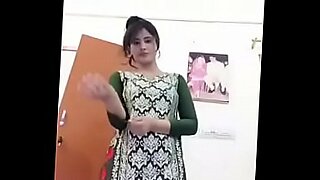 14 saal ki ladki ki seal todi desi video