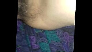 girl ko kiss thrh pata kar chudy video