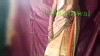 indian women sex hot video in the room in saree