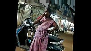 old ugly man fuck a young girl in saree