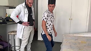 doctor e stim orgasm nipples