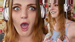 epic girls reactions on webcam 7