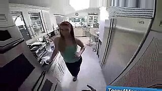 amateur fuck slut in public toilet swallows cum