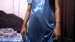 most beautiful kerala stepmom seducing stepson when husband is away