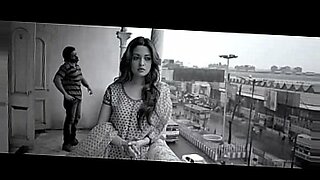 Indian bollywood actress riya sen boobs and pussy blue film upornxcom