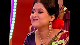 saree aunty milk videos