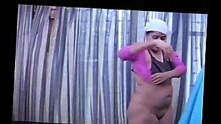 bigcock athlete has thick cock sucked