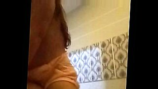 phim sex chi em loan luan trong game