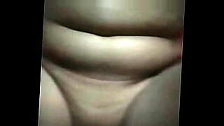 2 fat girls big clit homemade threesome