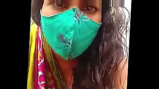 indian aunty saree re and showing pussyfucking