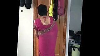 bhabhi removing her saree hindi audio europ