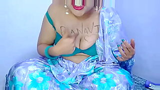 indian bog boob saree mother