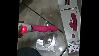 youn teen penis pump