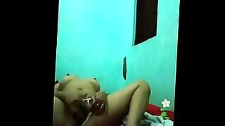 indian couples kissing in bedroom