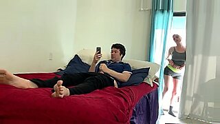 son fucking his mom in bedroom