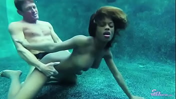 sex in underwater chinese