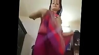 hot bengali indian red saree girl hotel sex brother friend