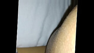 2 fat girls big clit homemade threesome