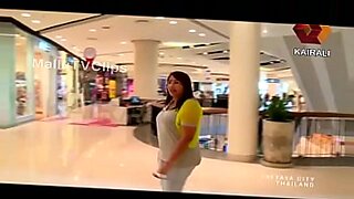 boob flash webcam