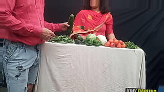 malkin aur nokar sex video hindi