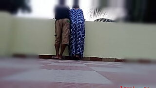 indian aunties peeing hidden