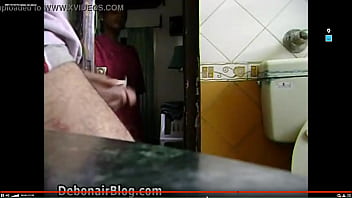 indian maid dick flash 2