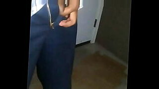 hermanita que pilla a pendejo pajeandose en espanol xvideos