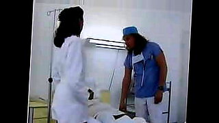 doctors tetonas chupando un hombre por el chiquita