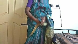 hot bhabi saree and devat