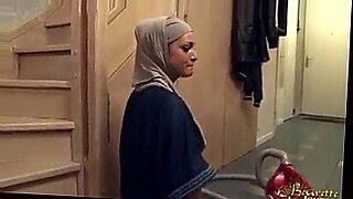 mms video in pakistan home