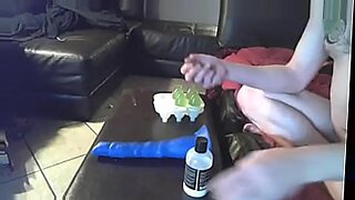 desi bin com oil massage