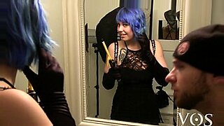 girl sucks dick video