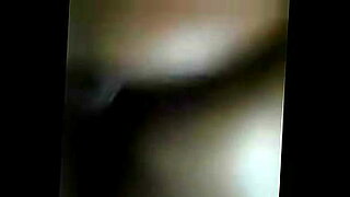 sex mom whit son friend