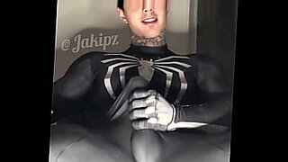 man jerk off in front of girl